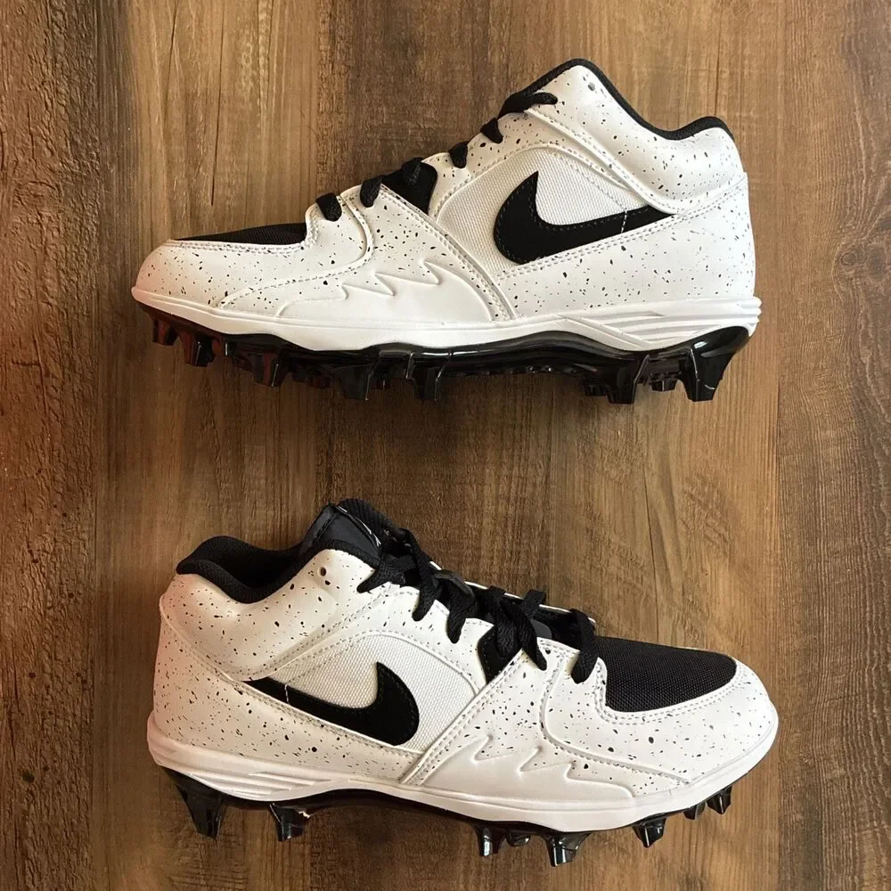 Nike Jordan Stadium 90 Low TD Men 10.5 White Speckle Football Cleats HQ0210-100